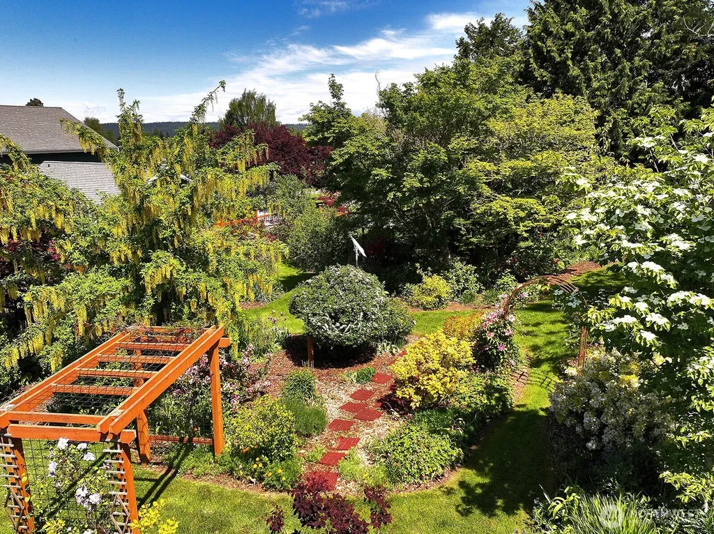 730 Gleason Lane Langley WA 98260