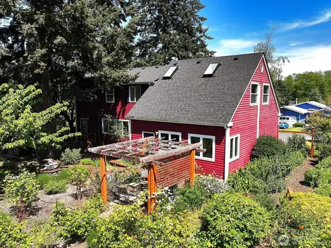 730 Gleason Lane Langley WA 98260