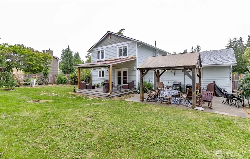 12111 213th Avenue Ct E Bonney Lake WA 98391