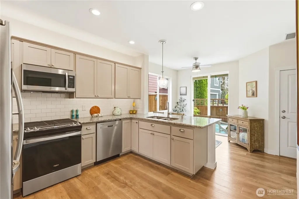 2773 NE Magnolia Street Issaquah WA 98029