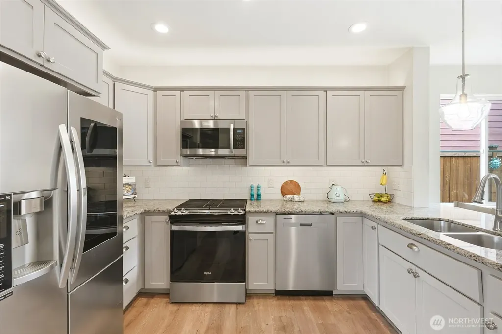 2773 NE Magnolia Street Issaquah WA 98029