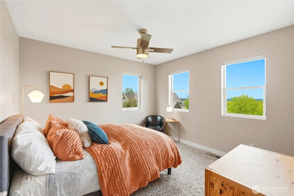 2773 NE Magnolia Street Issaquah WA 98029