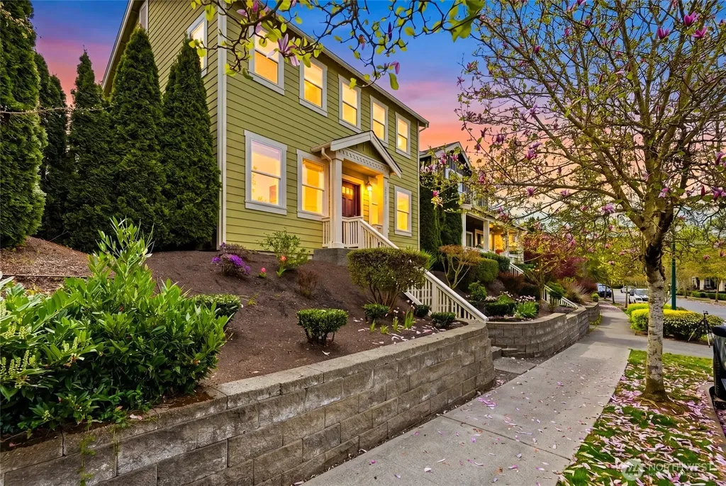2773 NE Magnolia Street Issaquah WA 98029