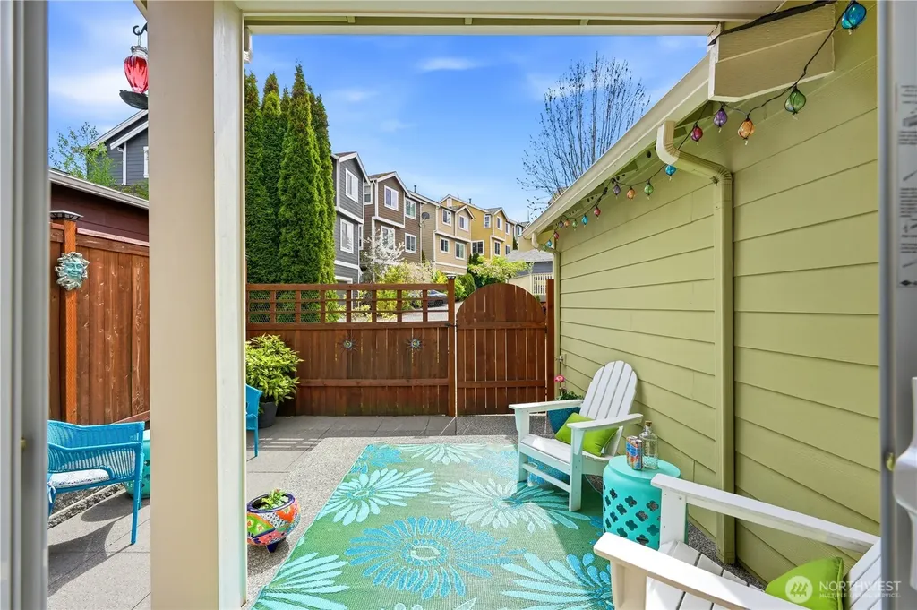 2773 NE Magnolia Street Issaquah WA 98029