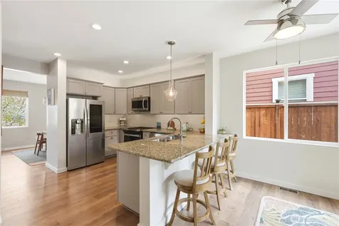 2773 NE Magnolia Street Issaquah WA 98029