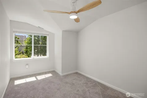 3204 SW Holly Street Seattle WA 98126