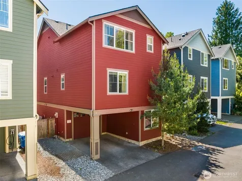 3204 SW Holly Street Seattle WA 98126