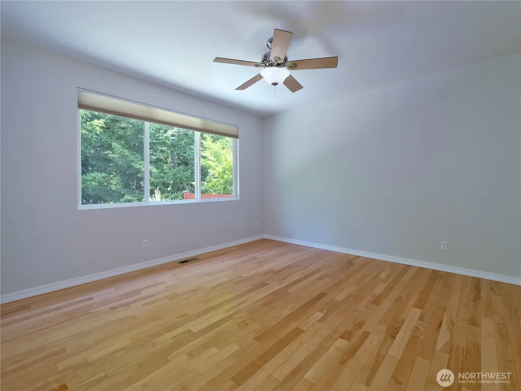 11706 239th Avenue NE Redmond WA 98053