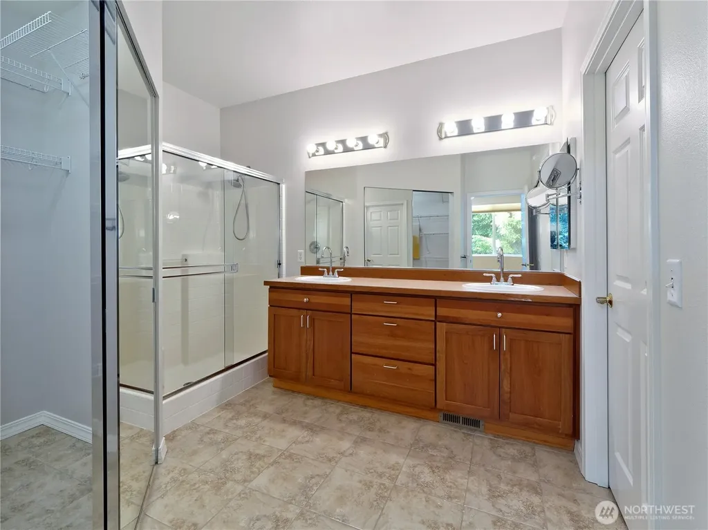 11706 239th Avenue NE Redmond WA 98053
