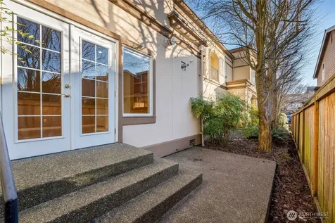 6215 101st Court NE Kirkland WA 98033