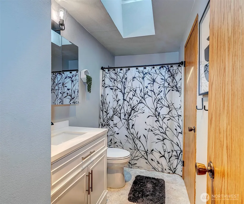 2207 180th Place SE Bothell WA 98012