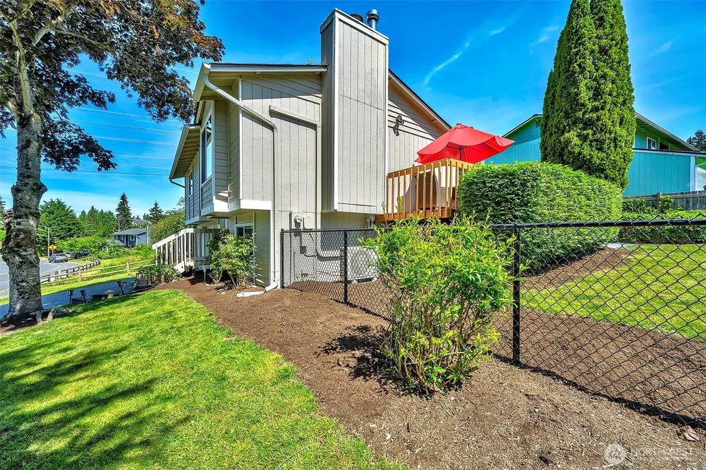 2207 180th Place SE Bothell WA 98012