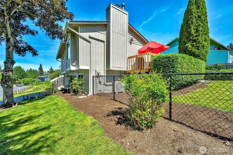 2207 180th Place SE Bothell WA 98012