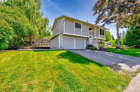 2207 180th Place SE Bothell WA 98012