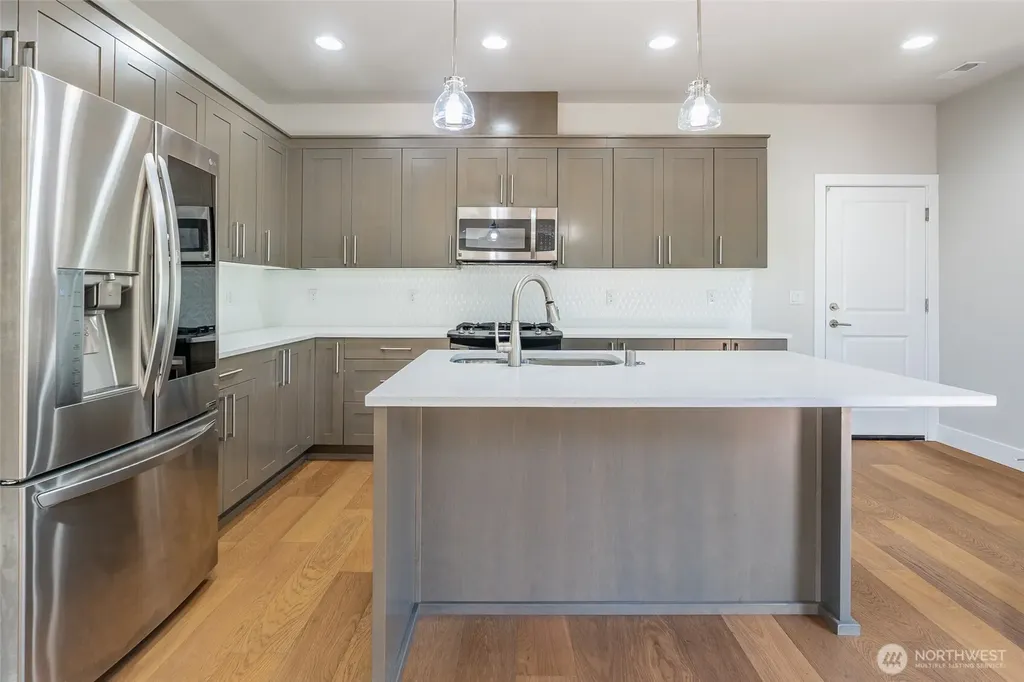 12570 51st Place S Tukwila WA 98178