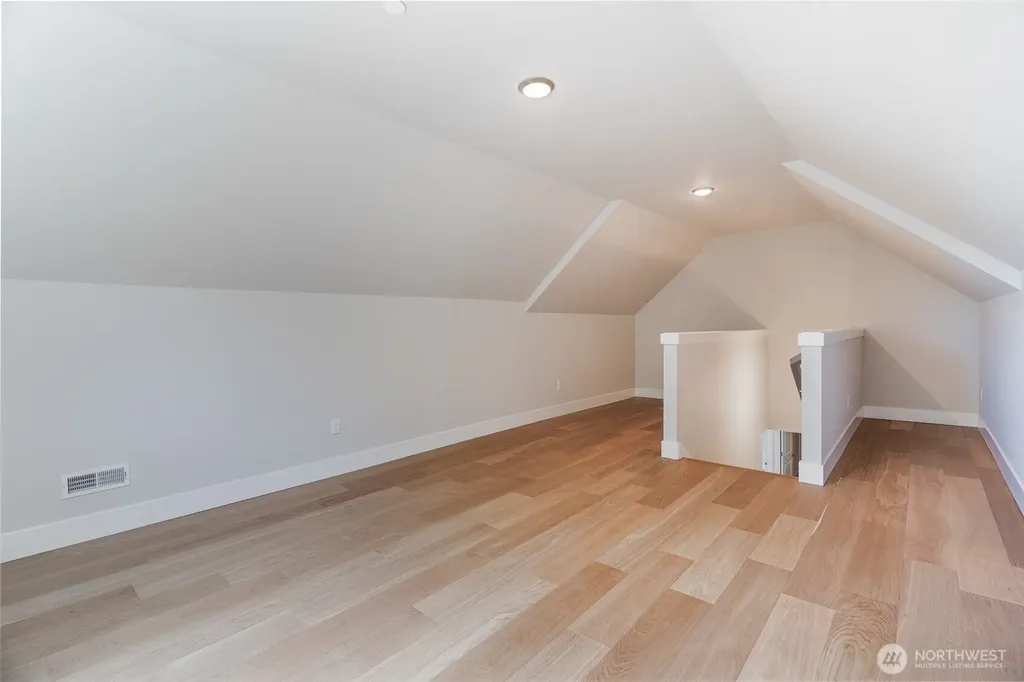 12570 51st Place S Tukwila WA 98178