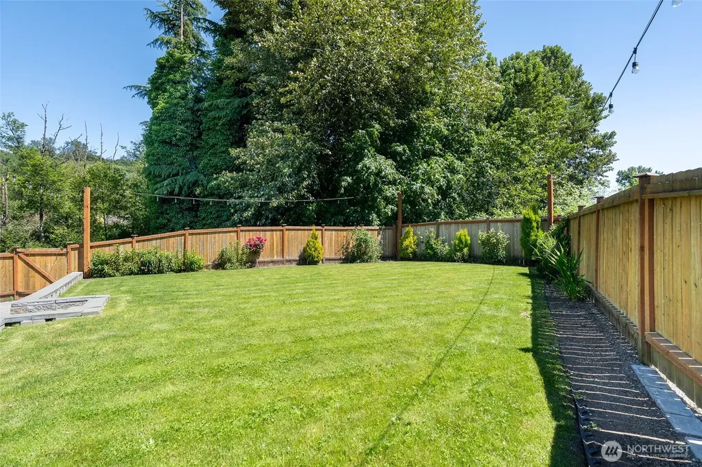 12570 51st Place SE Tukwila WA 98178