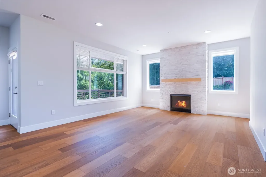 12570 51st Place SE Tukwila WA 98178