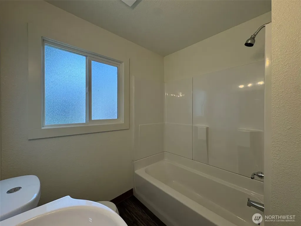 289 28th Avenue Longview WA 98632