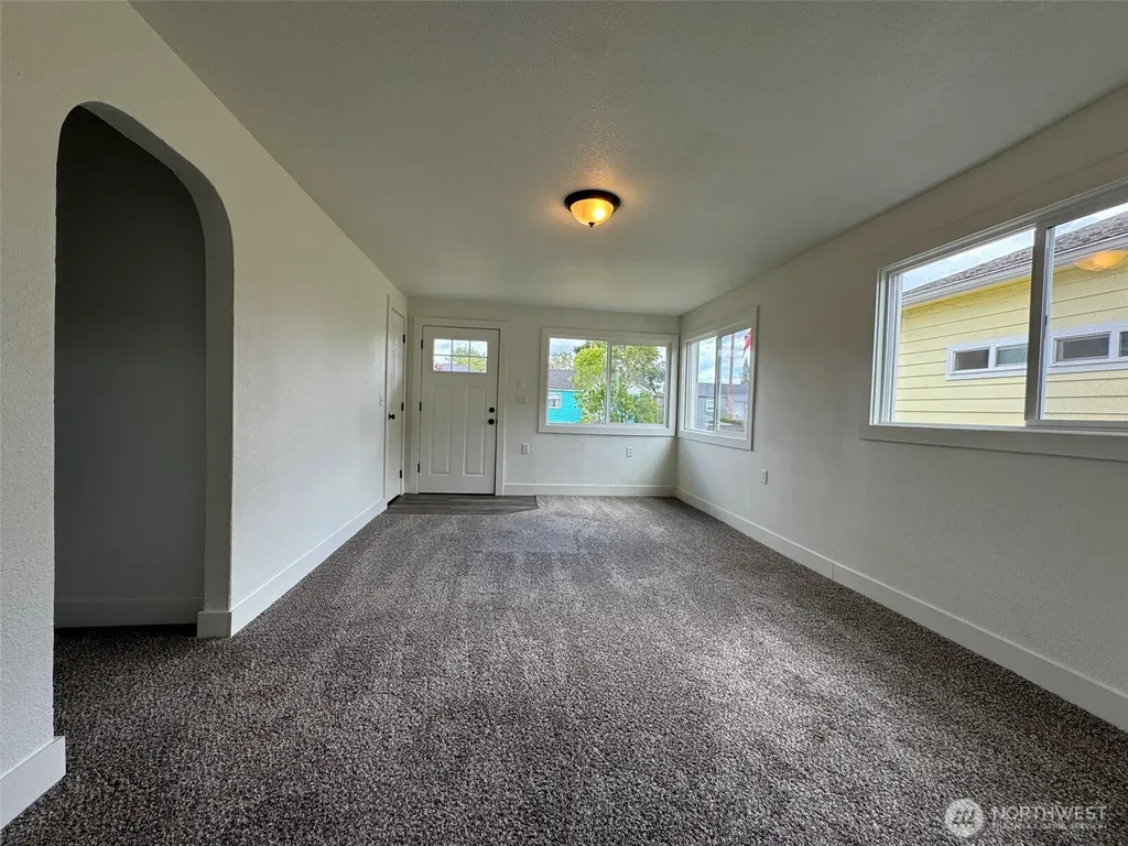 289 28th Avenue Longview WA 98632