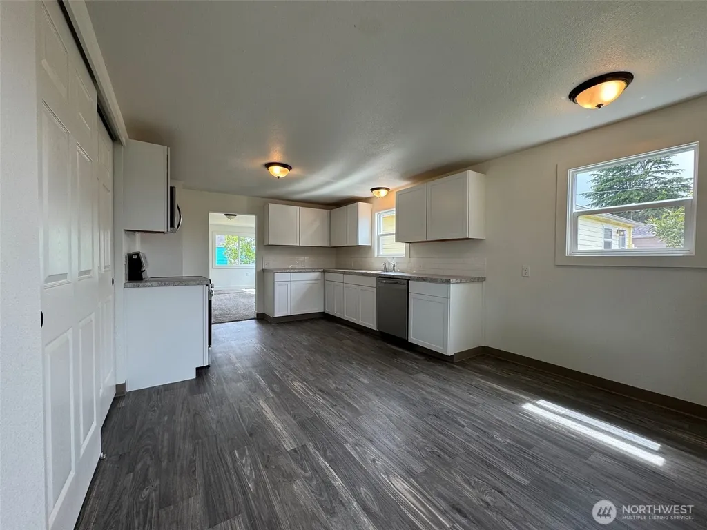 289 28th Avenue Longview WA 98632