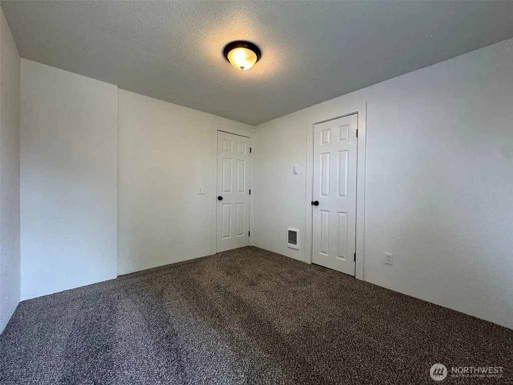289 28th Avenue Longview WA 98632