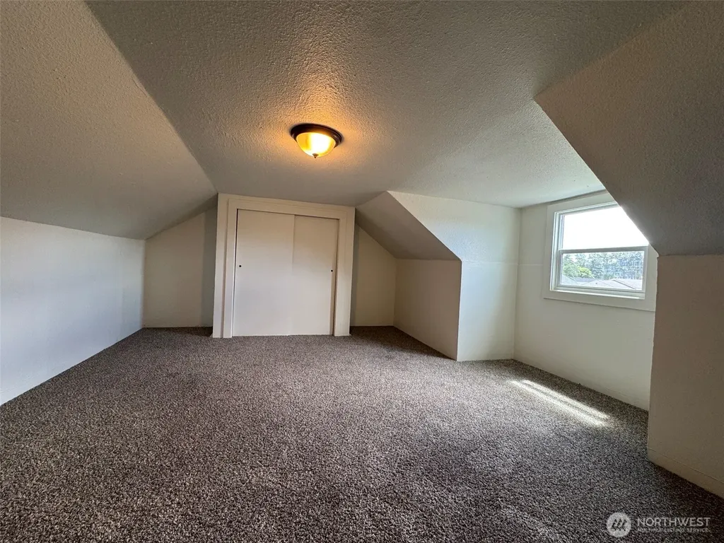 289 28th Avenue Longview WA 98632
