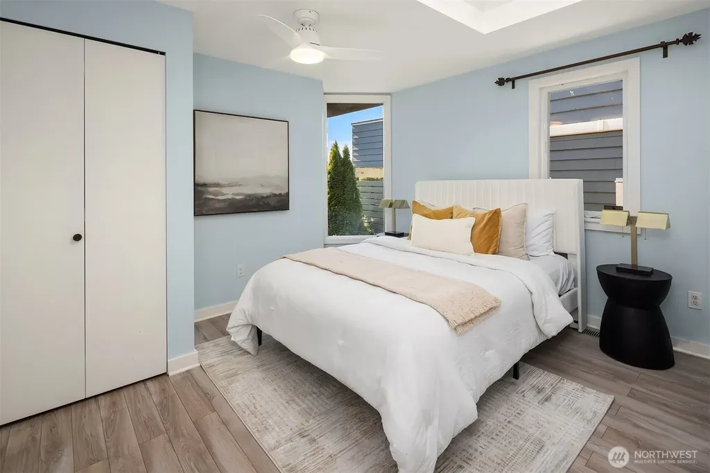 8917 Fauntleroy Way SW Seattle WA 98136