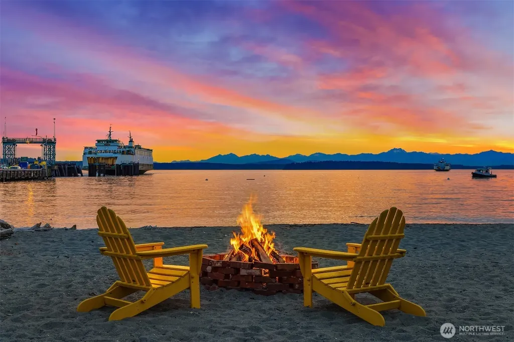 8917 Fauntleroy Way SW Seattle WA 98136