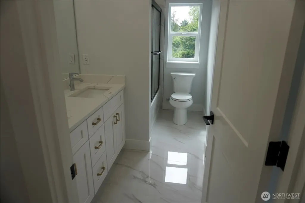 2644 S 146th Street Seatac WA 98168