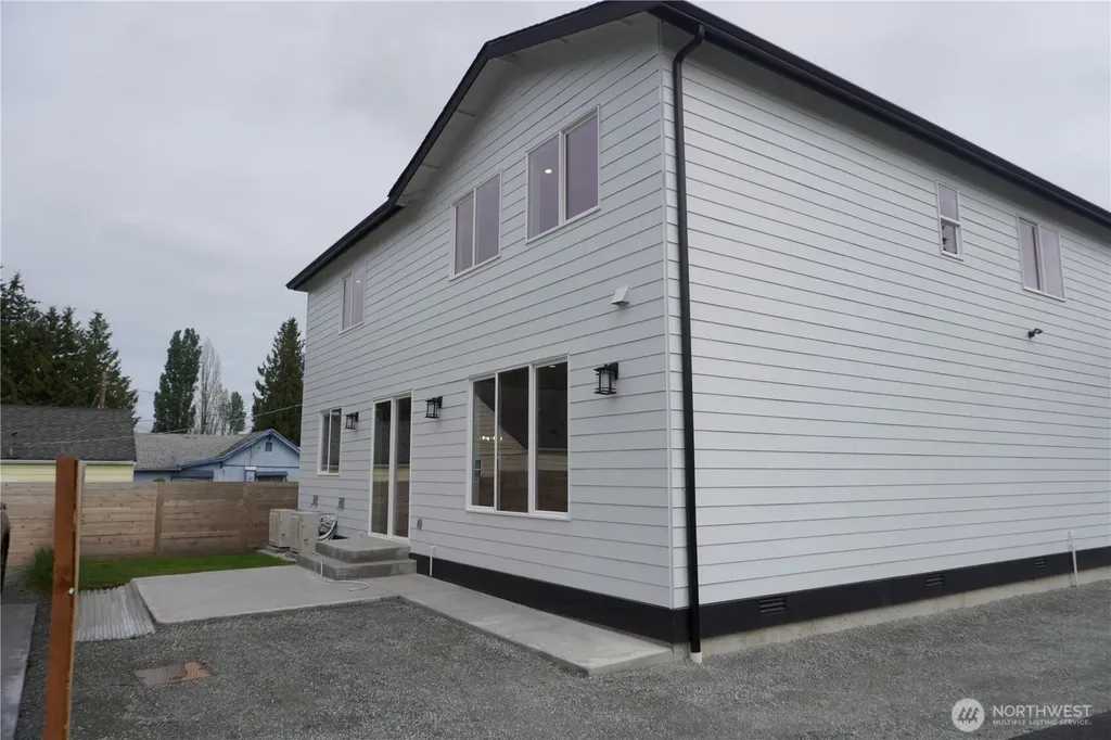 2644 S 146th Street Seatac WA 98168
