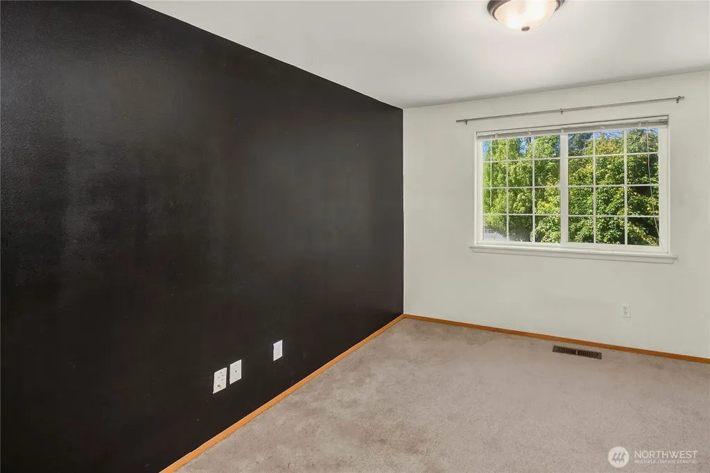 5010 Highland Drive SE Auburn WA 98092