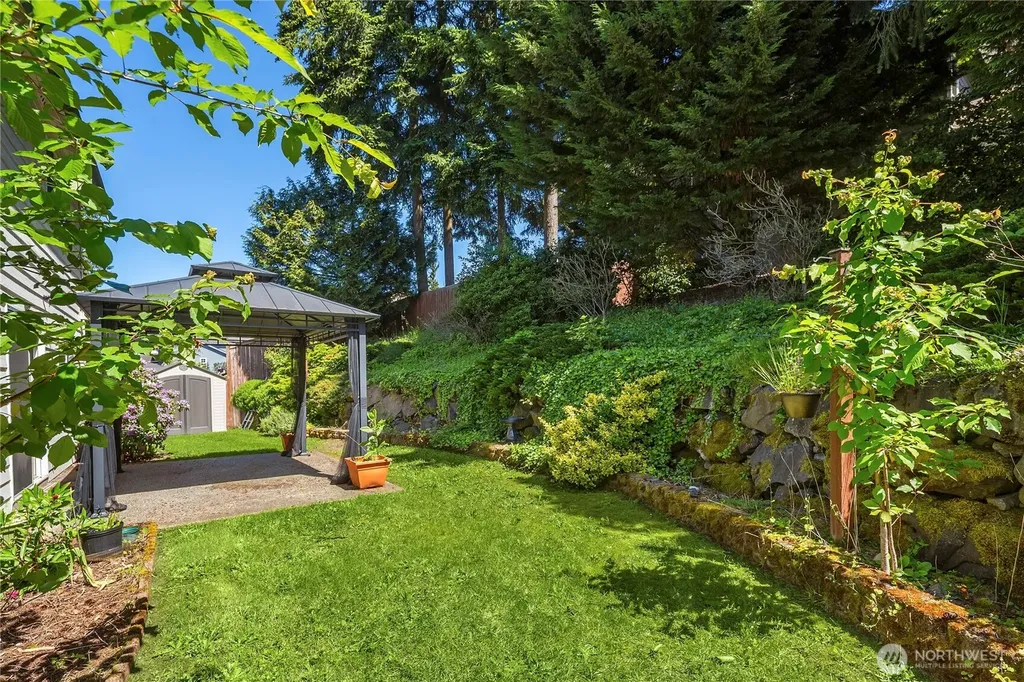 5010 Highland Drive SE Auburn WA 98092