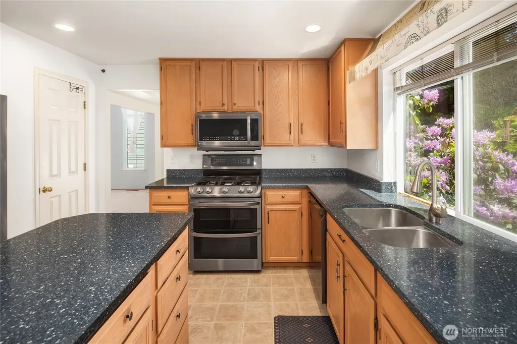 5010 Highland Drive SE Auburn WA 98092