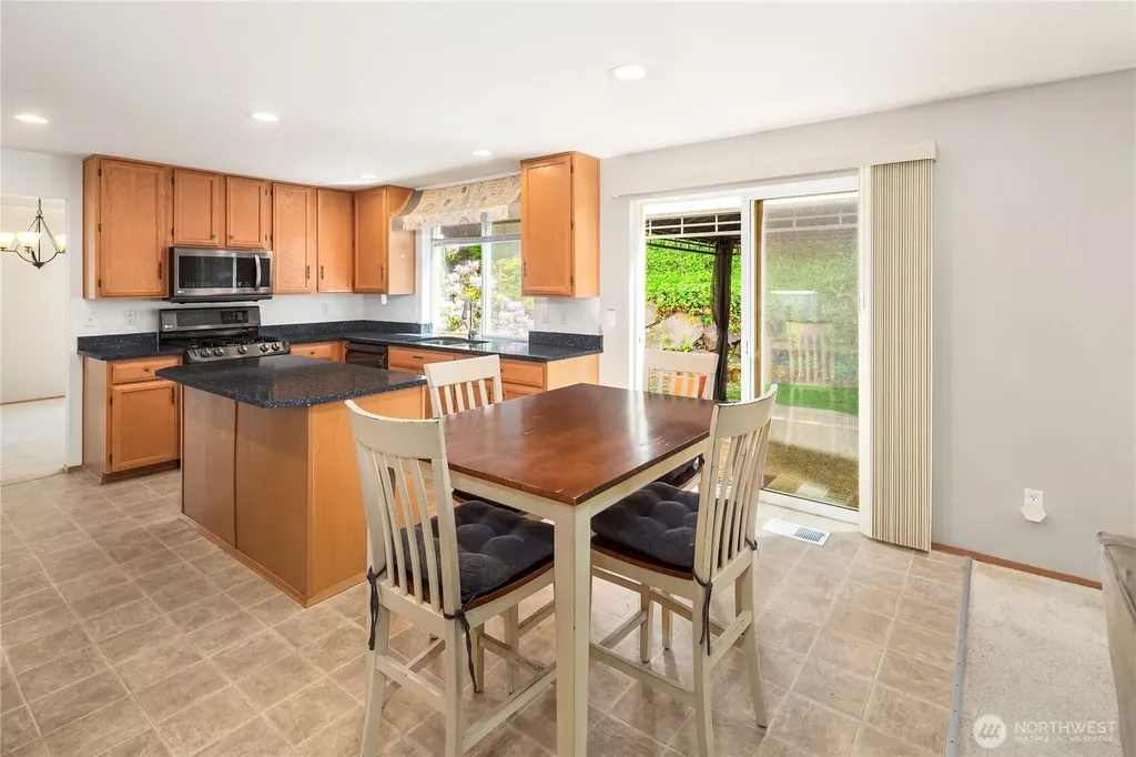 5010 Highland Drive SE Auburn WA 98092