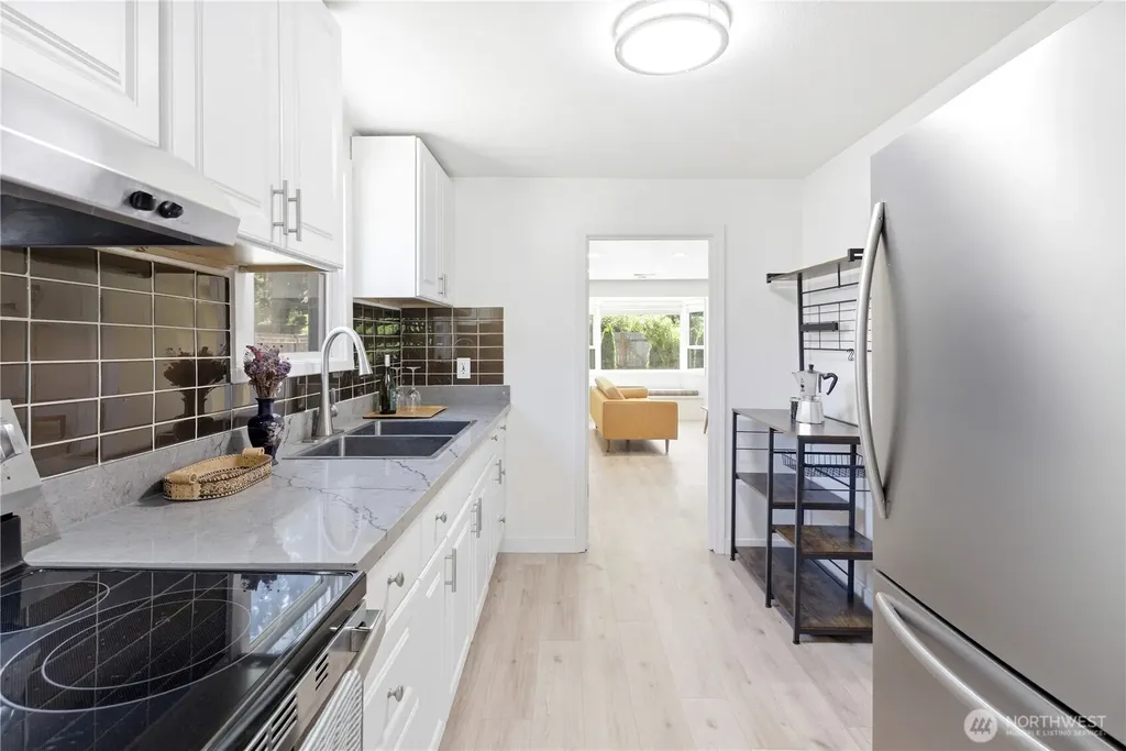 3121 SE 6th Street Renton WA 98058