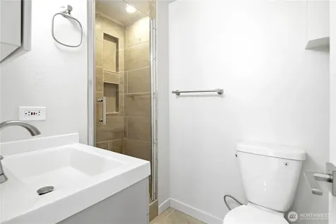 3121 SE 6th Street Renton WA 98058