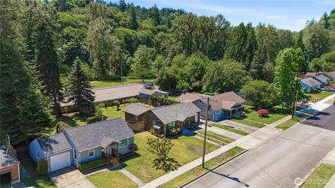 3121 SE 6th Street Renton WA 98058