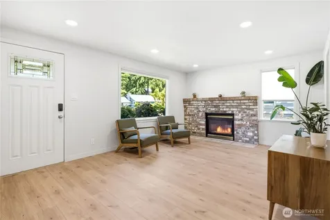 3121 SE 6th Street Renton WA 98058