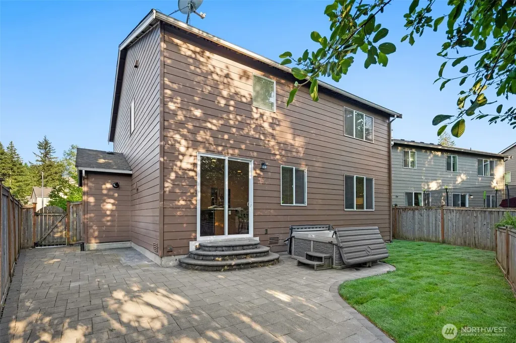 16614 80th Ave Court E Puyallup WA 98375
