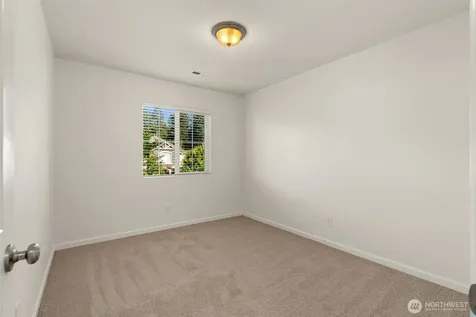 16614 80th Ave Court E Puyallup WA 98375