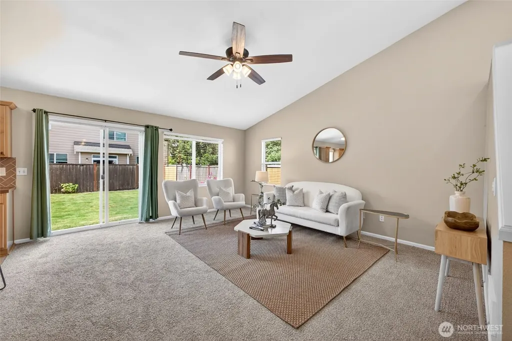 6434 Park Street E Fife WA 98424