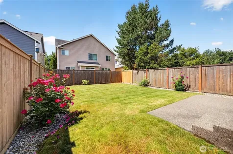 6434 Park Street E Fife WA 98424