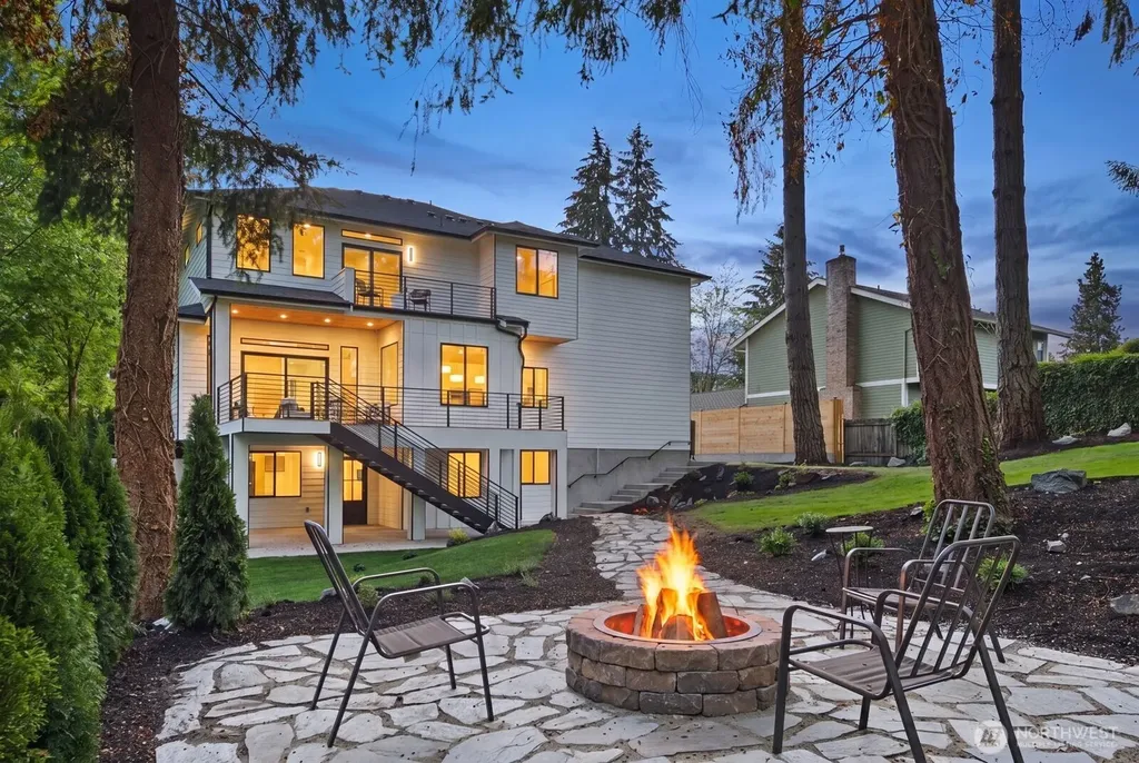 3523 71st Avenue W University Place WA 98466