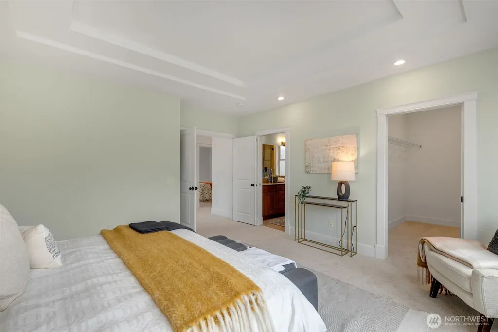 525 27th Avenue Seattle WA 98122