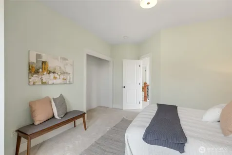 525 27th Avenue Seattle WA 98122