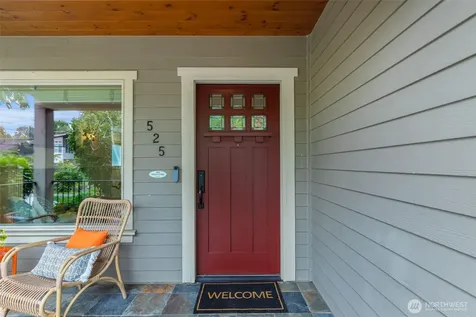 525 27th Avenue Seattle WA 98122