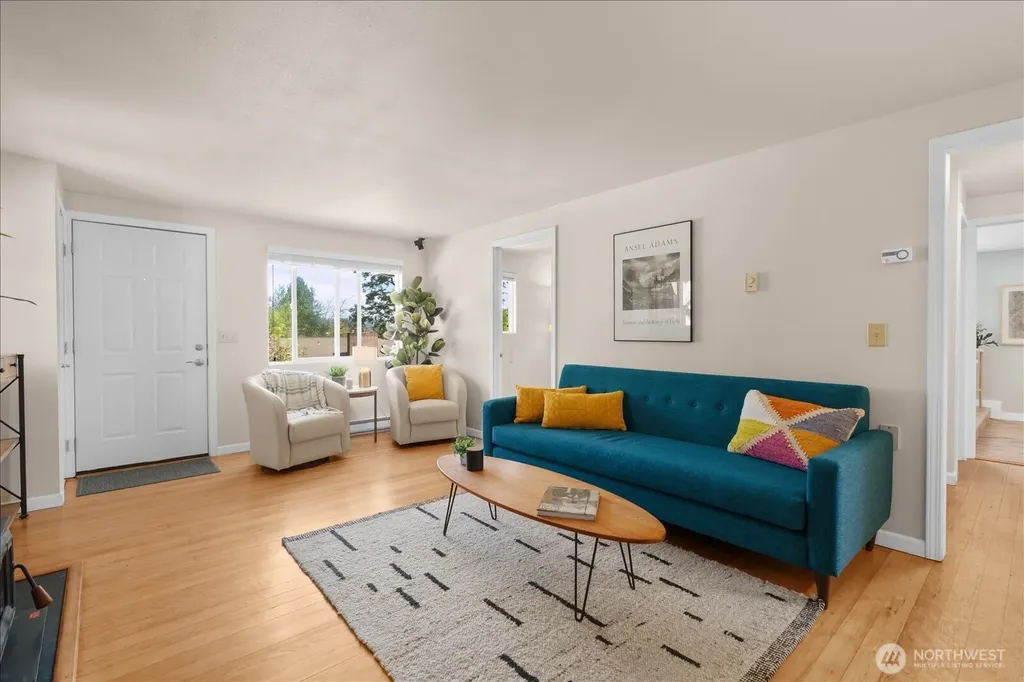1227 S Henderson Street Seattle WA 98108
