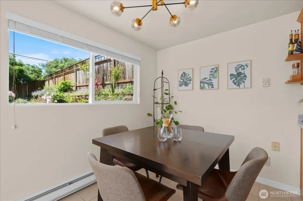 1227 S Henderson Street Seattle WA 98108