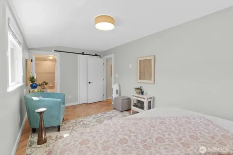 1227 S Henderson Street Seattle WA 98108